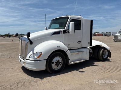 2015 Kenworth T680 4x2 S/A Day Cab Truck Tractor