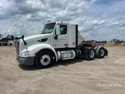 2017 Peterbilt 579 6x4 T/A Dagcabine Trekker