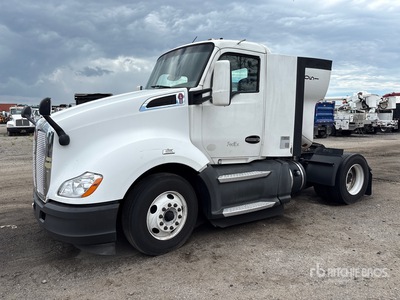 2019 Kenworth T680 4x2 S/A Day Cab Truck Tractor