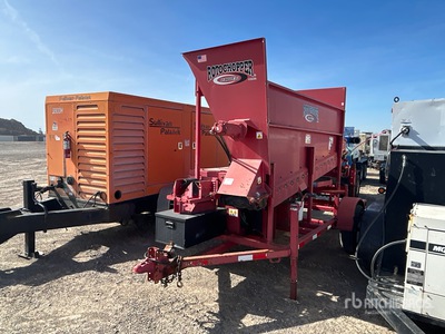 Rotochopper Go-Bagger 250 Portable Automatic Bagging System