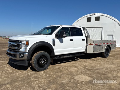 2021 Ford F-550 XLT 4x4 Crew Cab Camión Caja Abierta