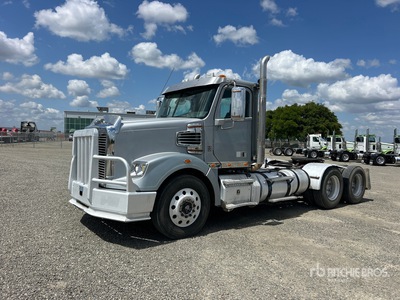 2013 Freightliner Coronado 122 6x4 Cabeza Tractora Cabina Corta