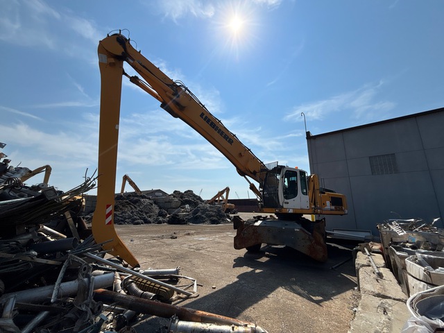 2012 Liebherr A934C-HD Wheel Material Handler (Inoperable) 2012 Liebherr A934C-HD Wheel Material Handler (Inoperable)