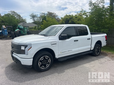 2022 Ford F150 LIGHTNING XLT Electric Automobile