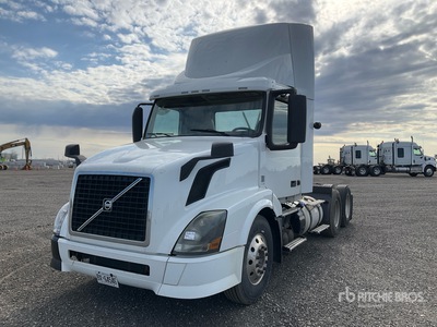 2015 Volvo VNL64T 6x4 T/A Day Cab Truck Tractor