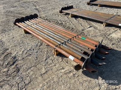 Quantity of (10) 3 in x 10 ft Screw Pilings ドリル/油田 その他用