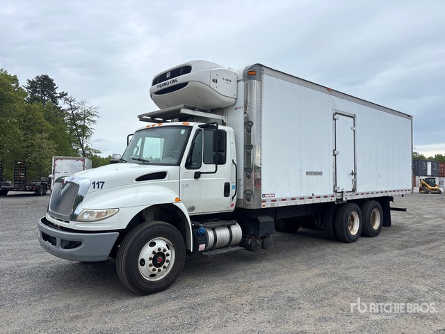 2017 International 4400 6x4 Refrigerated Truck