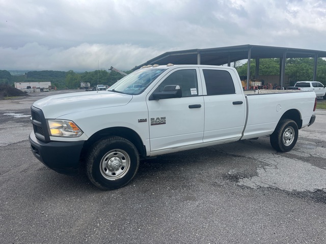 2014 Ram 2500 4x2 Crew Cab Pickup 2014 Ram 2500 4x2 Crew Cab Pickup