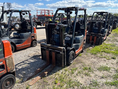 2015 Toyota 8FGCU20 4000 lb Cushion Tire Forklift