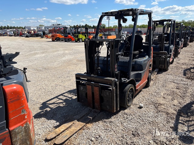 2015 Toyota 8FGCU20 4000 lb Cushion Tire Forklift