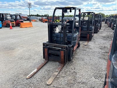 2015 Toyota 8FGCU20 4000 lb Cushion Tire Forklift