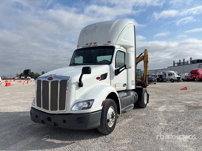 2018 Peterbilt 579 4x2 S/A Day Cab Truck Tractor