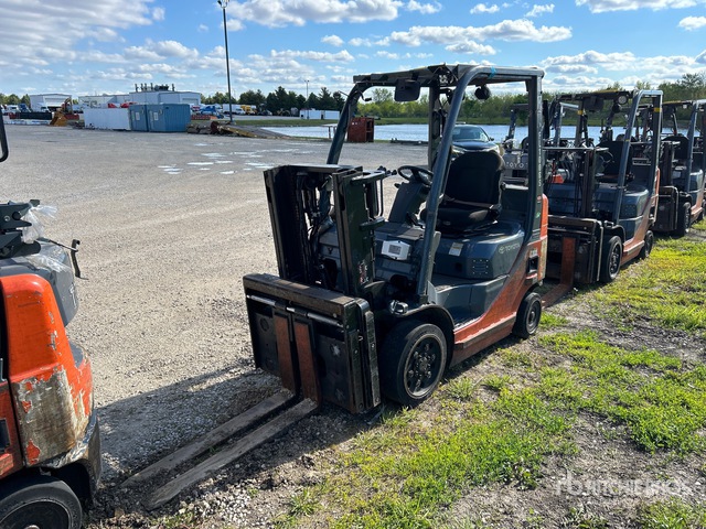 2015 Toyota 8FGCU20 4000 lb Cushion Tire Forklift