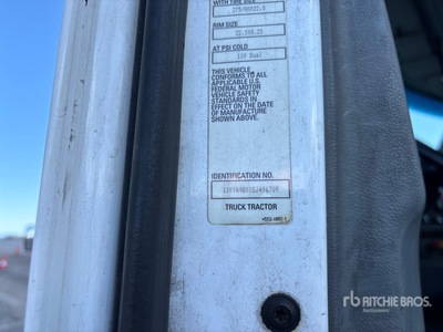 2016 Kenworth T-680 3-Achs Sattelzugmaschine