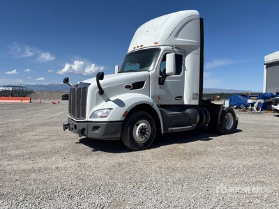 2018 Peterbilt 579 3-Achs Sattelzugmaschine
