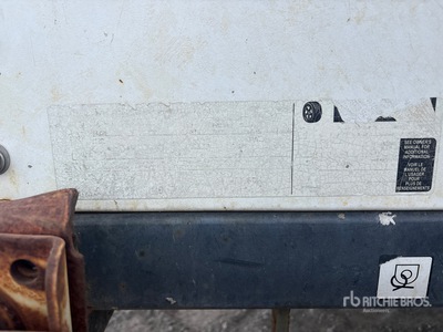 2015 Magnum MLT3060 Torre de iluminación