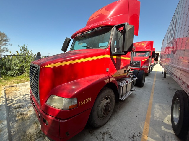 2016 Volvo VNM42T 4x2 S/A Day Cab Truck Tractor (Inoperable)