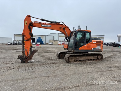 2019 Doosan DX140LC-5 Tracked Excavator