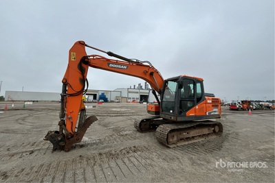 2018 Doosan DX140LC-5 Tracked Excavator