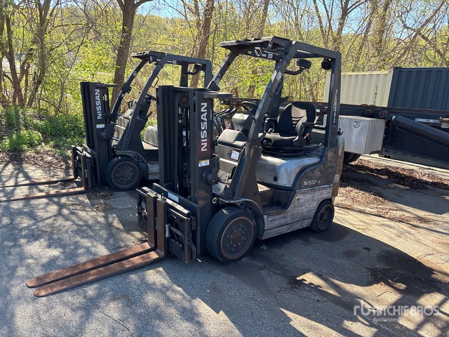 2012 Nissan CF40LP 4000 lb Cushion Tire Forklift