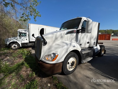 2017 Kenworth T680 4x2 S/A Day Cab Truck Tractor (Inoperable)