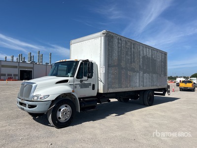 2008 International 4300 4x2 Van Truck