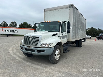 2008 International 4300 4x2 Van Truck