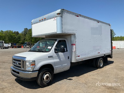 2017 Ford Econoline E-450 4x2 Camion fourgon