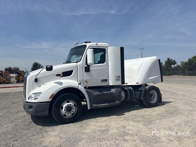 2020 Peterbilt 579 4x2 Ciągnik siodłowy z kabiną dzienną S/A