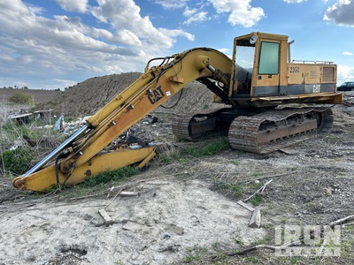 1990 Cat 235C حفارة بجنزير (Inoperable)