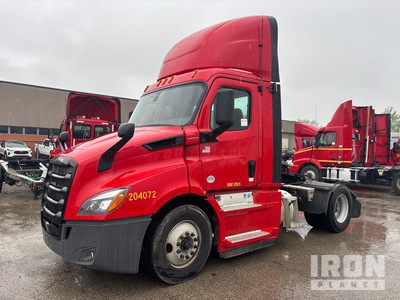 2020 Freightliner Cascadia 116 4x2 S/A Day Cab Truck Tractor