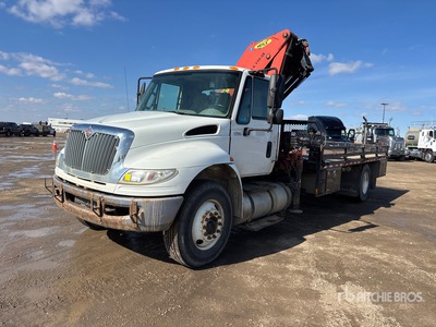 Heila 6250 kg Knuckle Boom on 2013 International Durastar 4300 4x2 Ciężarówka z wysięgnikiem