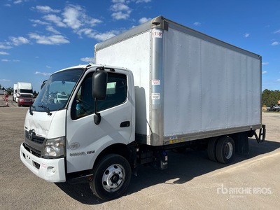 2019 Hino 155 4x2 Van Truck