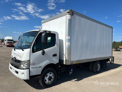 2019 Hino 155 4x2 Gesloten vrachtwagen