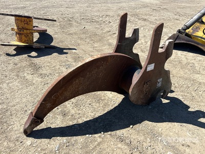 WBM 48 in Q/C Excavator Ripper
