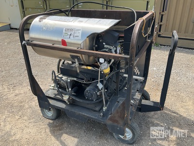 Landa SDHW5-3000 Pressure Washer