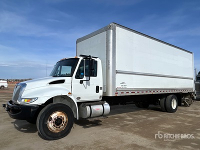 2018 International 4000 4x2 Van Truck