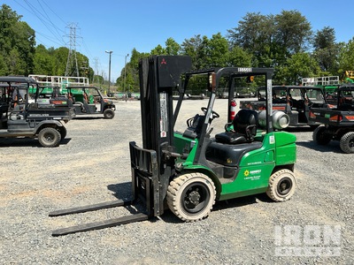 2016 Mitsubishi FG30N 4200 lb Pneumatic Tire Heftruck