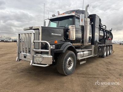 2014 Custom Vac on 2015 Western Star 4900SA 8x6 Sleeper Combination Wash/ Vacuum Tanker Truck