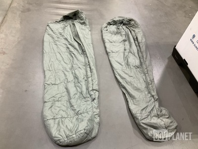(31) Sleeping Bags