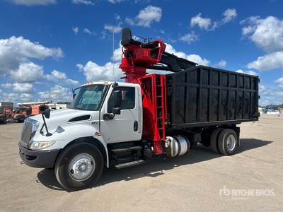 Knuckle Boom on 2020 International MV 607 Grapple Truck