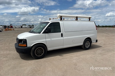 2013 GMC G1500 バン