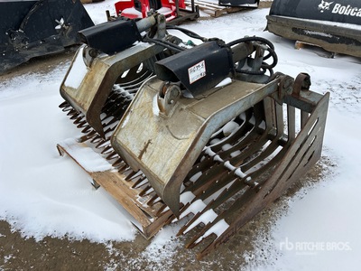 Tine 72 in Skeleton Cazo con garfio para minicargadora