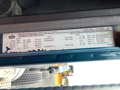 2018 Mack CXU613 3-Achs Sattelzugmaschine