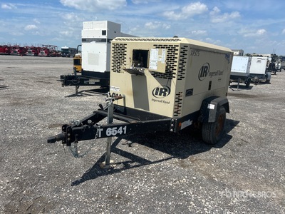 2011 Ingersoll Rand XP375WJD-T3 375 cfm Mobile Air Compressor (Inoperable)