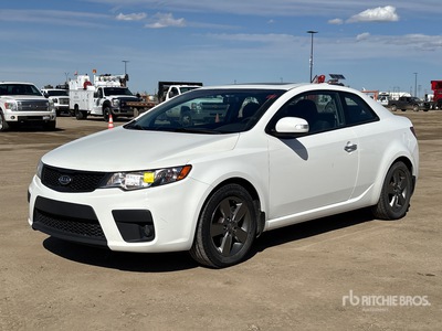 2010 Kia Forte Koup Automobile
