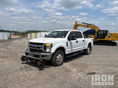 2019 Ford F-250 XLT 4x4 Crew Cab Pickup