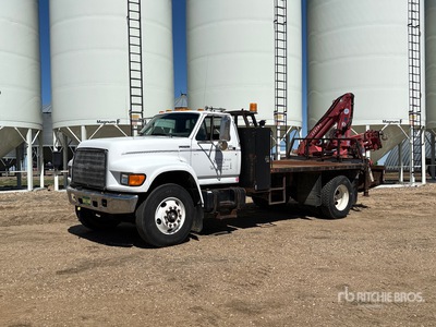 2000 Danco 81125 5 ton Knuckle Boom on 1999 Ford F-Series  4x2 Table Top Truck w/Crane