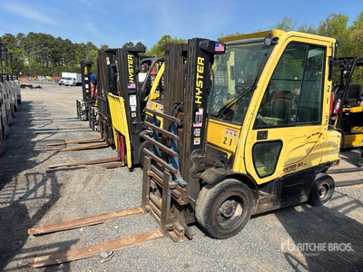 Hyster H50FT 4200 lb Cushion Tire Forklift (Inoperable)
