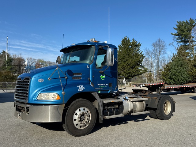 2016 Mack CXU612 4x2 S/A Day Cab Truck Tractor
